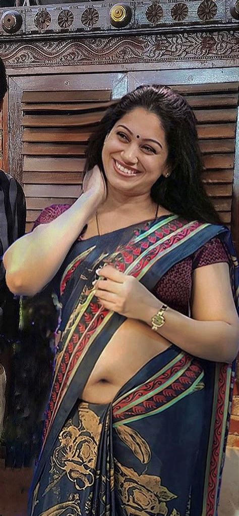 mallu aunty saree nude|saree